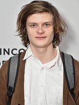 foto de Charlie Tahan