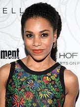 foto de Kelly McCreary