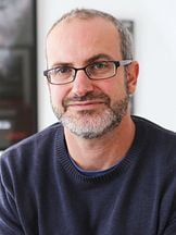 foto de Mark Bomback