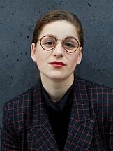 foto de Lou Strenger