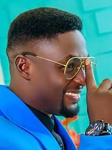 foto de Niyi Johnson