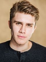 foto de Donald MacLean Jr.