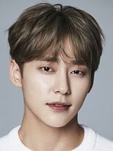 foto de Kim Joo-sung