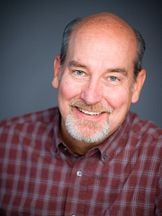 foto de James Healy Jr.