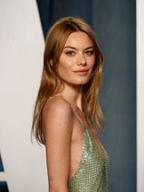 foto de Camille Rowe