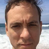 Foto Max Elliott Slade