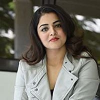 Foto Wamiqa Gabbi
