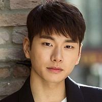 Foto Lee Yi-kyung