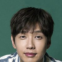 Foto Ji Hyun-woo