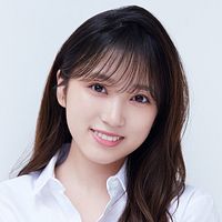 Foto Nako Yabuki