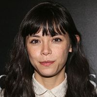 Foto Mitzi Akaha