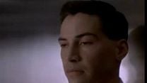 imagem de Johnny Mnemonic, o Cyborg do Futuro Trailer Original