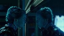 imagem de Alice Através do Espelho Trailer Original