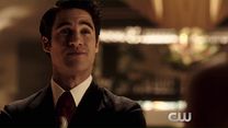 imagem de The Flash / Supergirl Crossover "Duet" Trailer Original