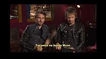 imagem de Vídeo legendado com Matthew Bellamy e Dominic Howard, do Muse, falando sobre a trilha sonora