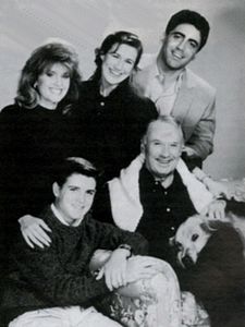 Pôster de A Year in the Life Temporada 1