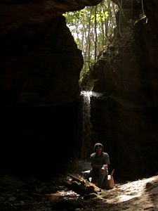 Pôster de Milton Nascimento - Intimidade e Poesia Temporada 1