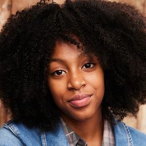 Foto Azuri Hardy Jones