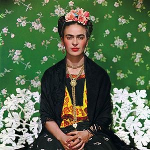 Foto Tornando-se Frida Kahlo