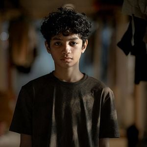 Foto Através das Sombras