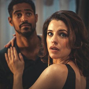 Foto The Couple Next Door