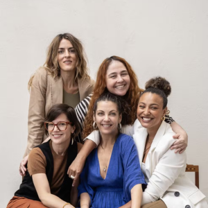 Foto Juntas & Separadas