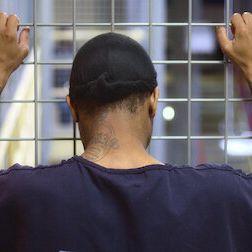 Foto Destrancados: Um Experimento na Prisão