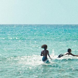 Foto Seis Dias Naquela Primavera