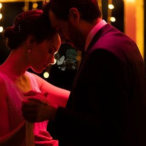 Foto We Bury The Dead