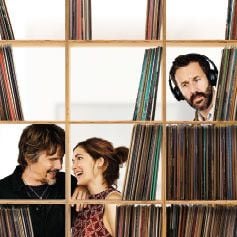 Foto Juliet, Nua e Crua