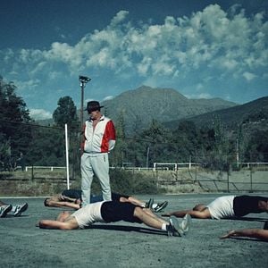 Foto Prisão nos Andes