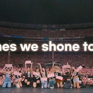 Foto TWICE: ONE IN A MILLION