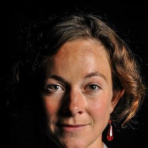 Foto Serena Brabazon