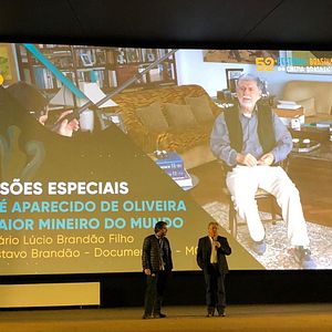 Foto José Aparecido de Oliveira: O Maior Mineiro do Mundo