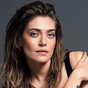 Foto Öznur Serçeler