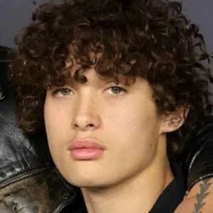 Foto Nakoa-Wolf Momoa