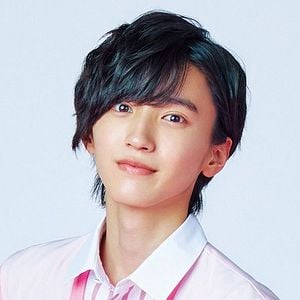 Foto Shunsuke Michieda