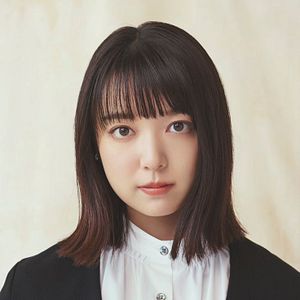 Foto Mone Kamishiraishi