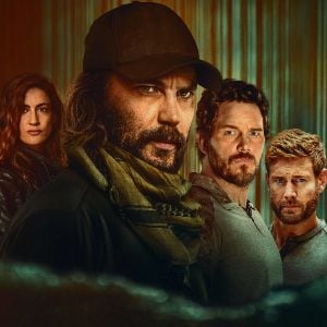 Foto A Lista Terminal: Lobo Negro 