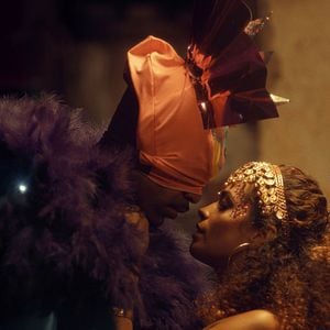 Foto Uma Baleia Pode Ser Destroçada Como uma Escola de Samba