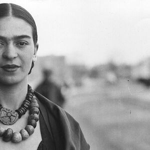 Foto Tornando-se Frida Kahlo