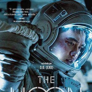 Foto The Moon: Sobrevivente