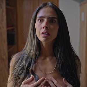 Foto Lalola: Entre Dois Mundos