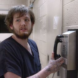 Foto Destrancados: Um Experimento na Prisão