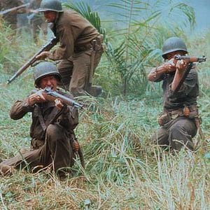 Foto Além da Linha Vermelha