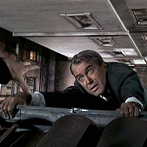 Foto Um Corpo que Cai