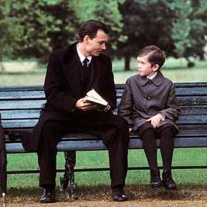 Foto Em Busca da Terra do Nunca