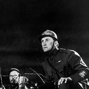 Foto Glória Feita de Sangue