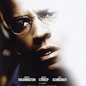 Foto Sob o Domínio do Mal