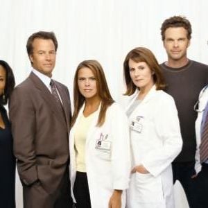 Foto Strong Medicine